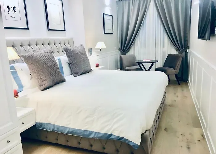 Booking Florence Apartmán