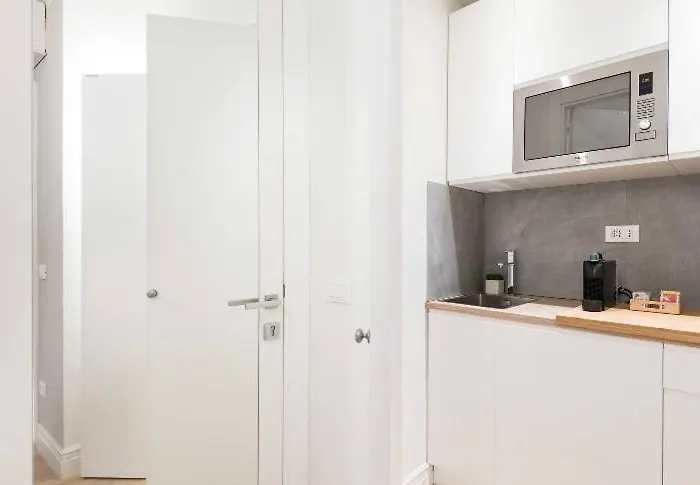 Booking Florence Apartmán *